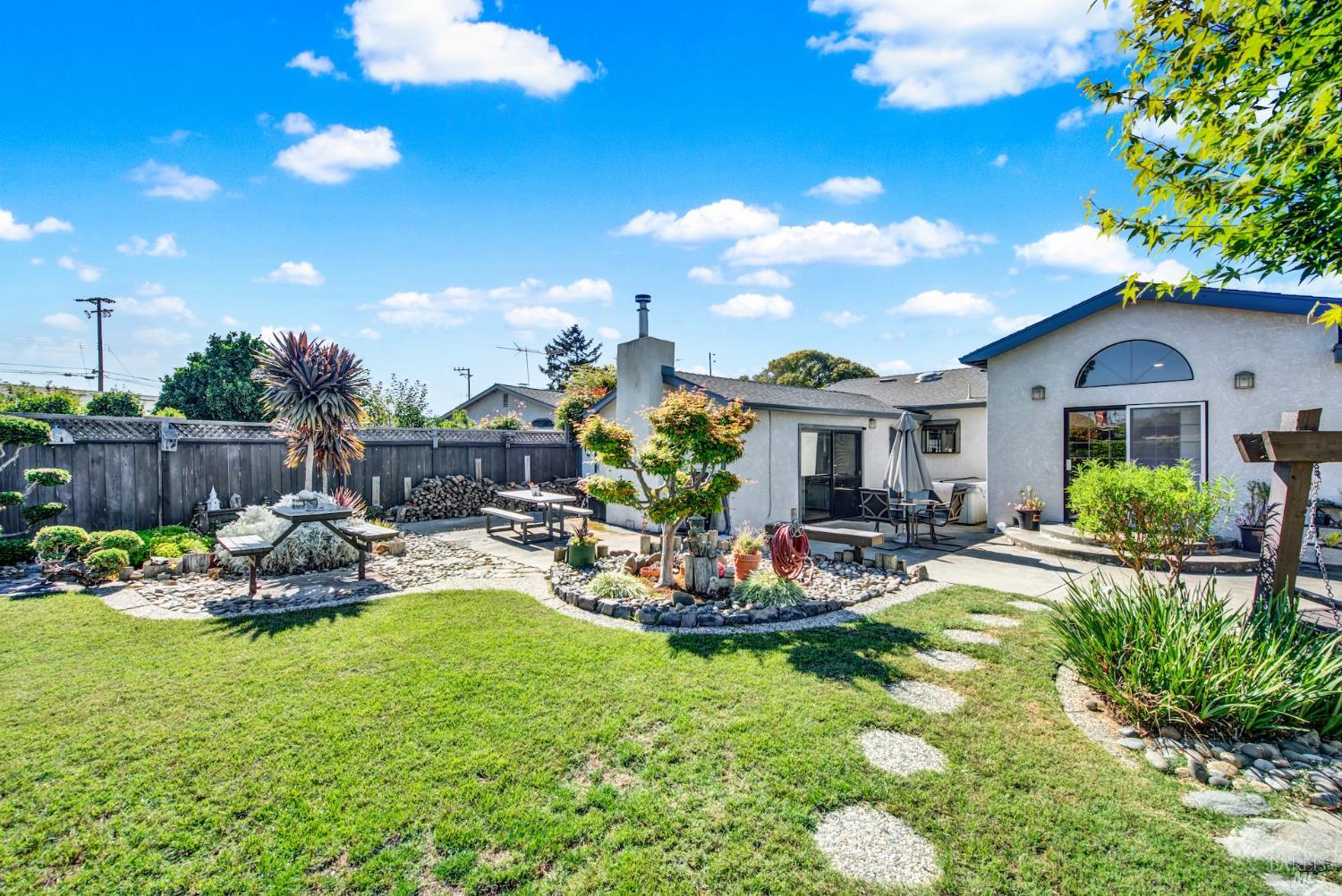 Detail Gallery Image 70 of 85 For 1835 Egret Ln, Hayward,  CA 94545 - 3 Beds | 2 Baths