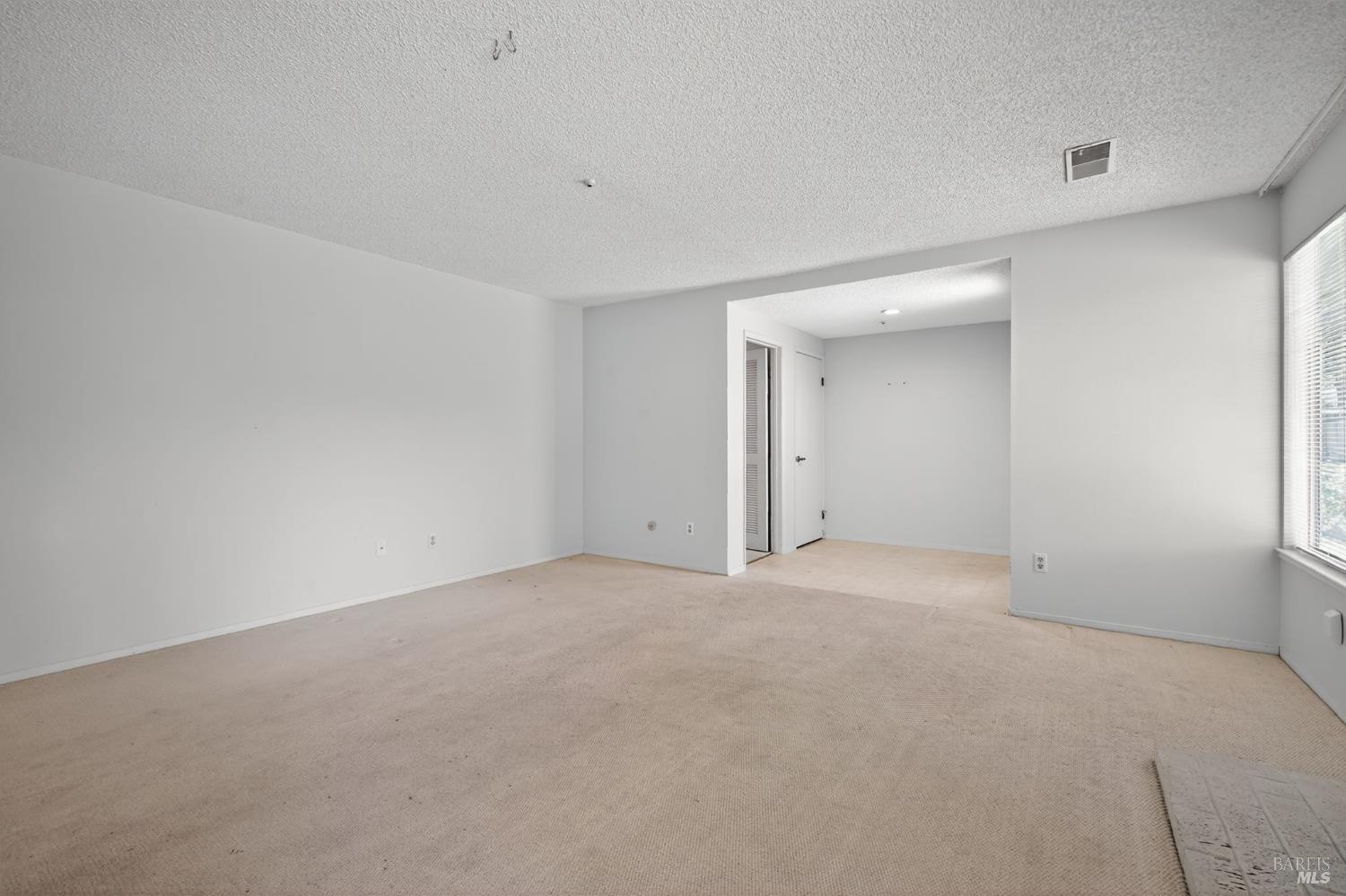 Detail Gallery Image 35 of 39 For 46 Aspen Meadows Cir, Santa Rosa,  CA 95409 - 1 Beds | 1 Baths
