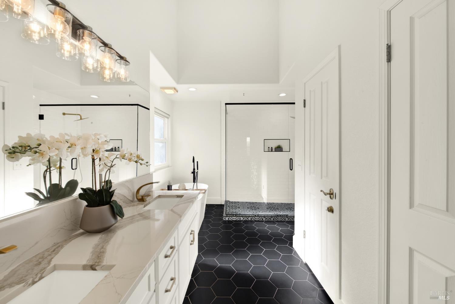 Detail Gallery Image 52 of 85 For 26 Clement Ct, Napa,  CA 94558 - 3 Beds | 2/1 Baths
