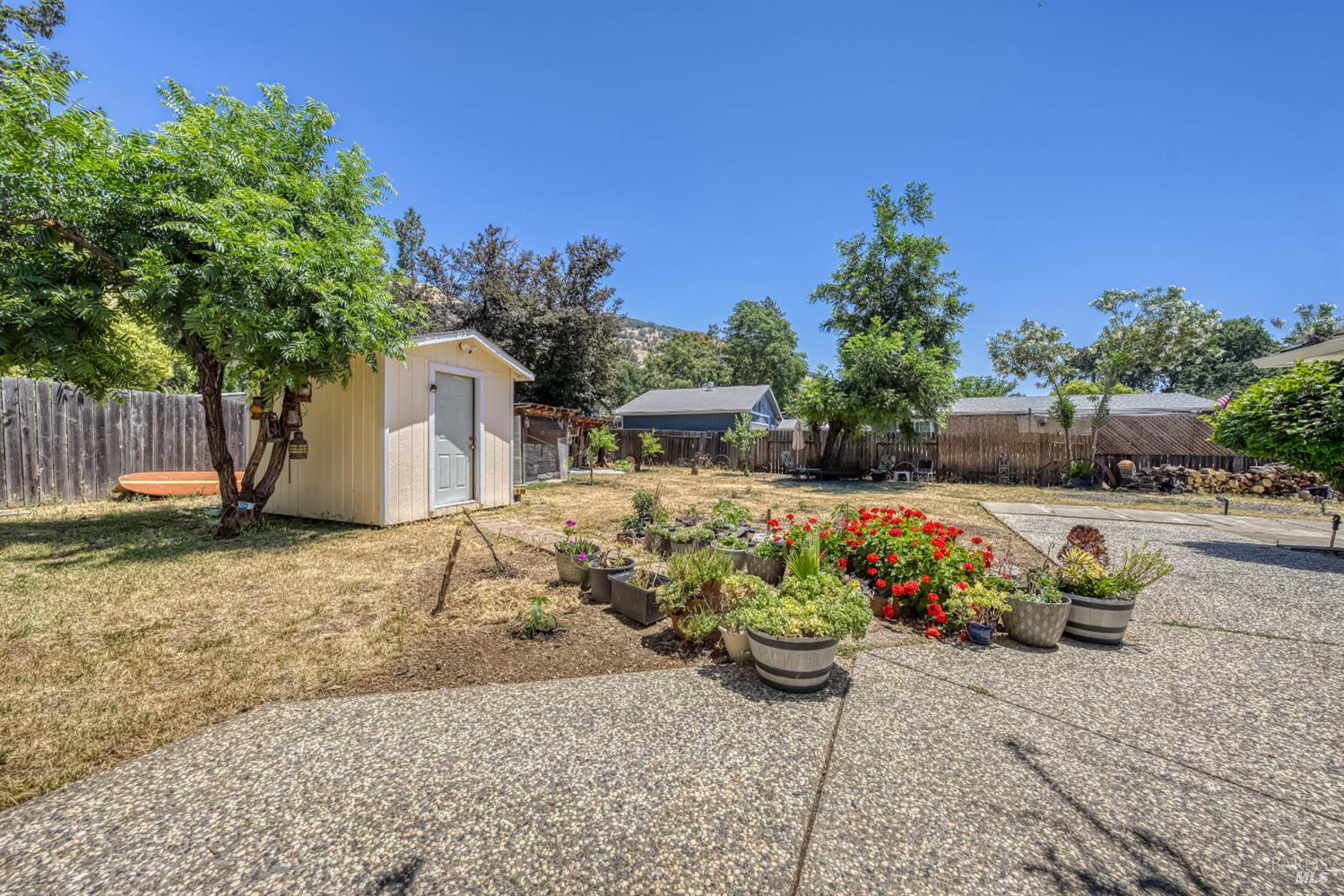 Detail Gallery Image 36 of 58 For 3440 Beach St, Nice,  CA 95464 - 2 Beds | 1 Baths