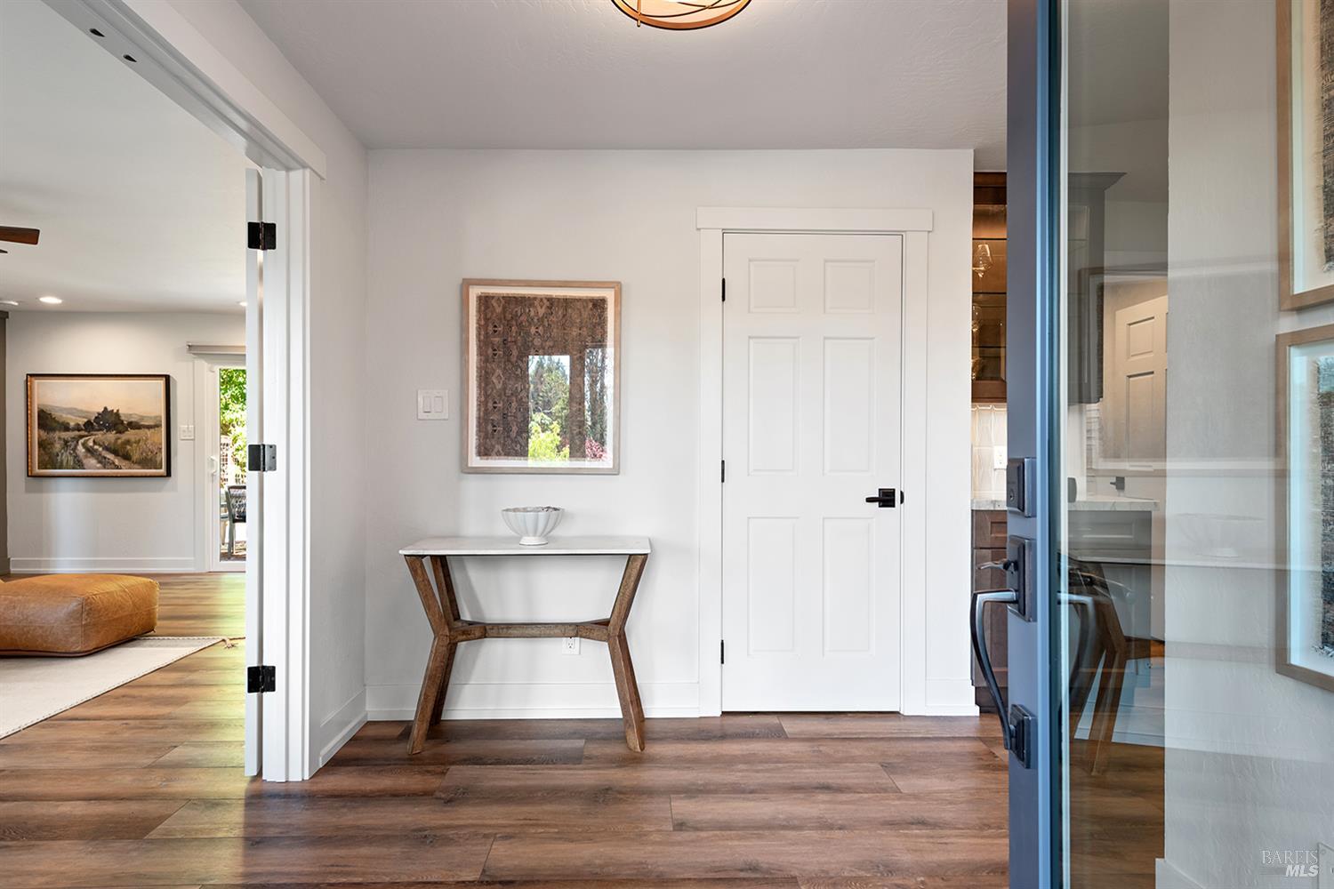 Detail Gallery Image 10 of 89 For 12675 Fiori Ln, Sebastopol,  CA 95472 - 4 Beds | 3/1 Baths