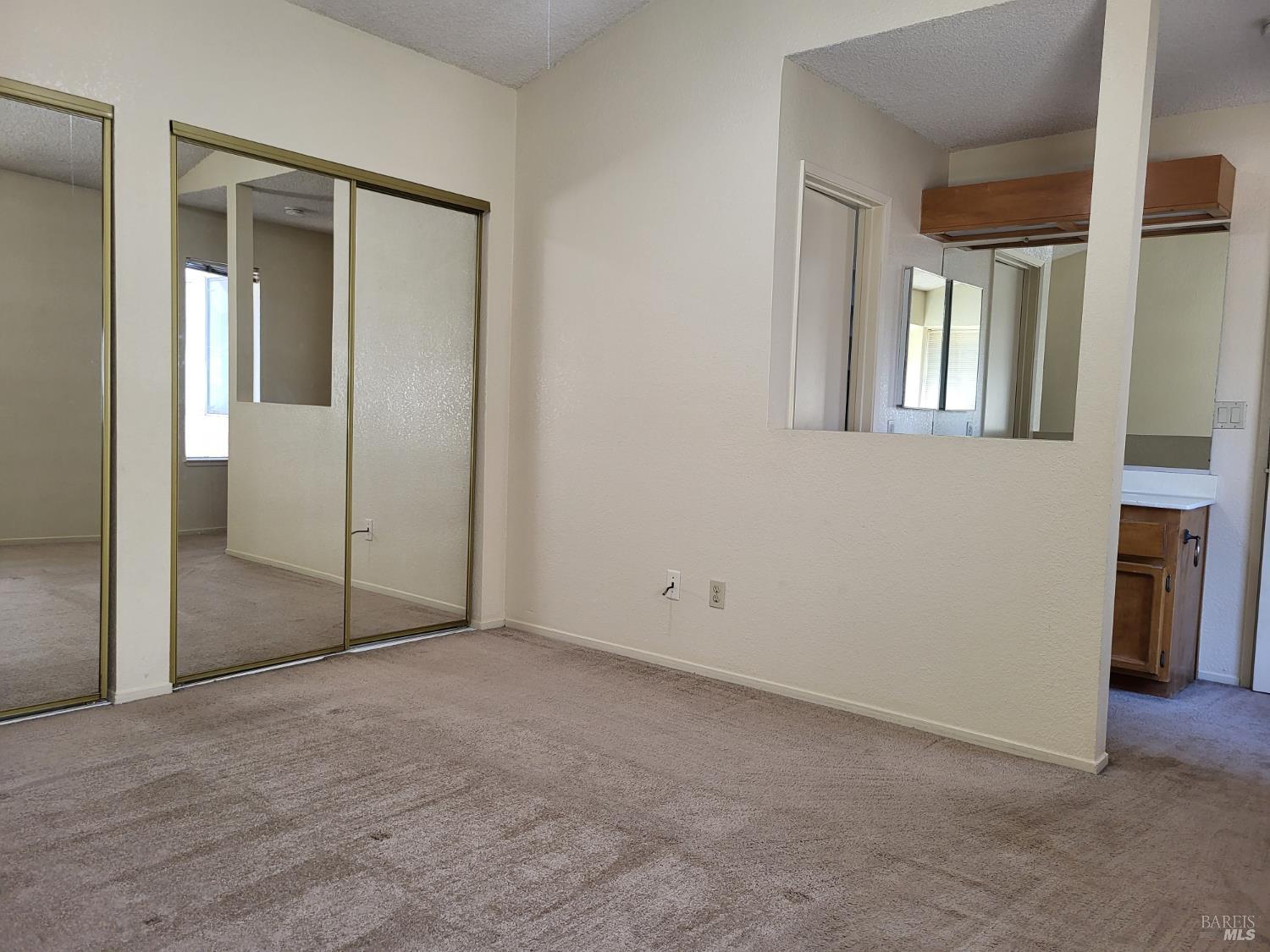 Detail Gallery Image 20 of 28 For 221 Sunhaven Dr, Fairfield,  CA 94533 - 3 Beds | 2 Baths