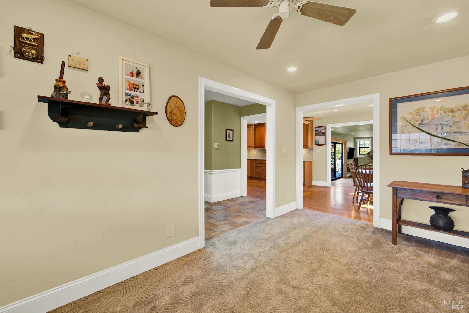 Detail Gallery Image 16 of 85 For 1835 Egret Ln, Hayward,  CA 94545 - 3 Beds | 2 Baths