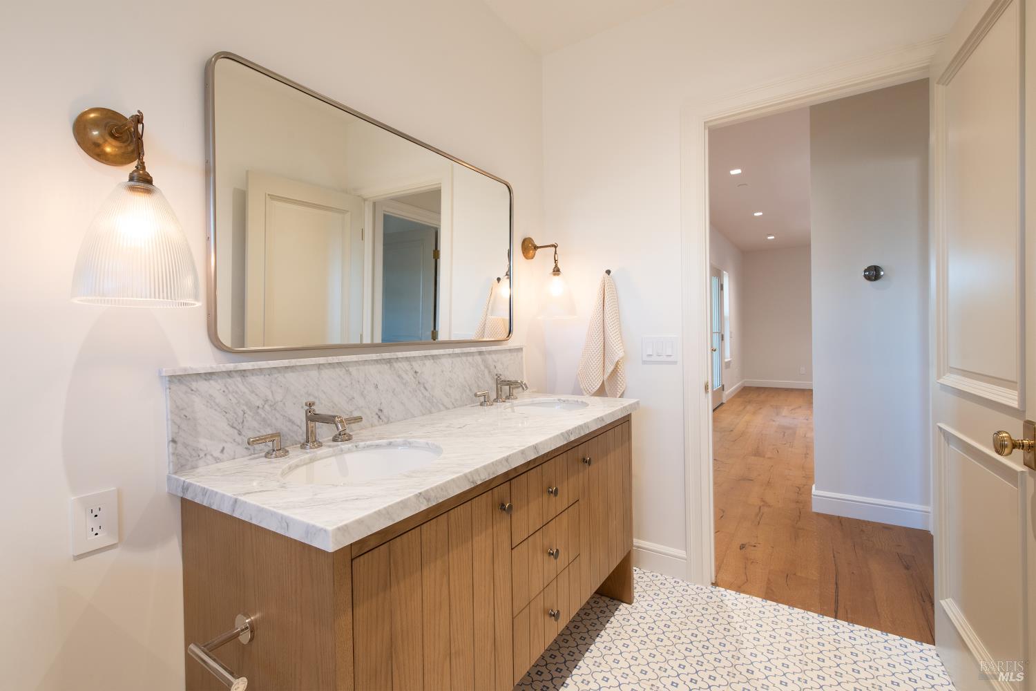 Detail Gallery Image 37 of 49 For 3788 Palazzo Ct, Santa Rosa,  CA 95404 - 4 Beds | 2/1 Baths