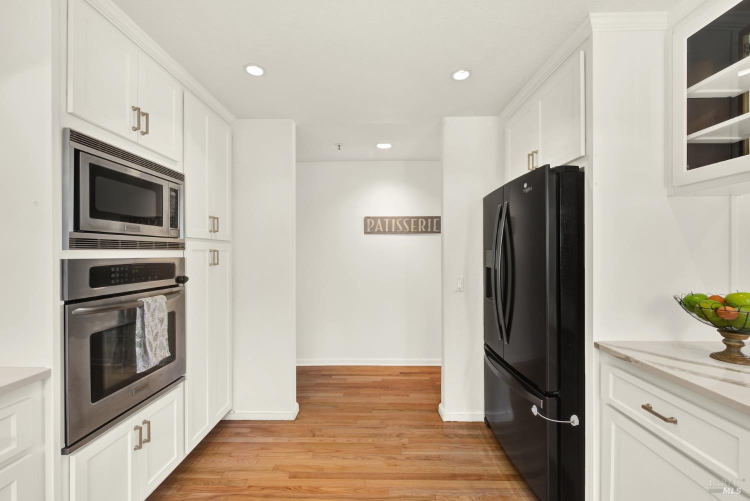 Detail Gallery Image 32 of 85 For 26 Clement Ct, Napa,  CA 94558 - 3 Beds | 2/1 Baths