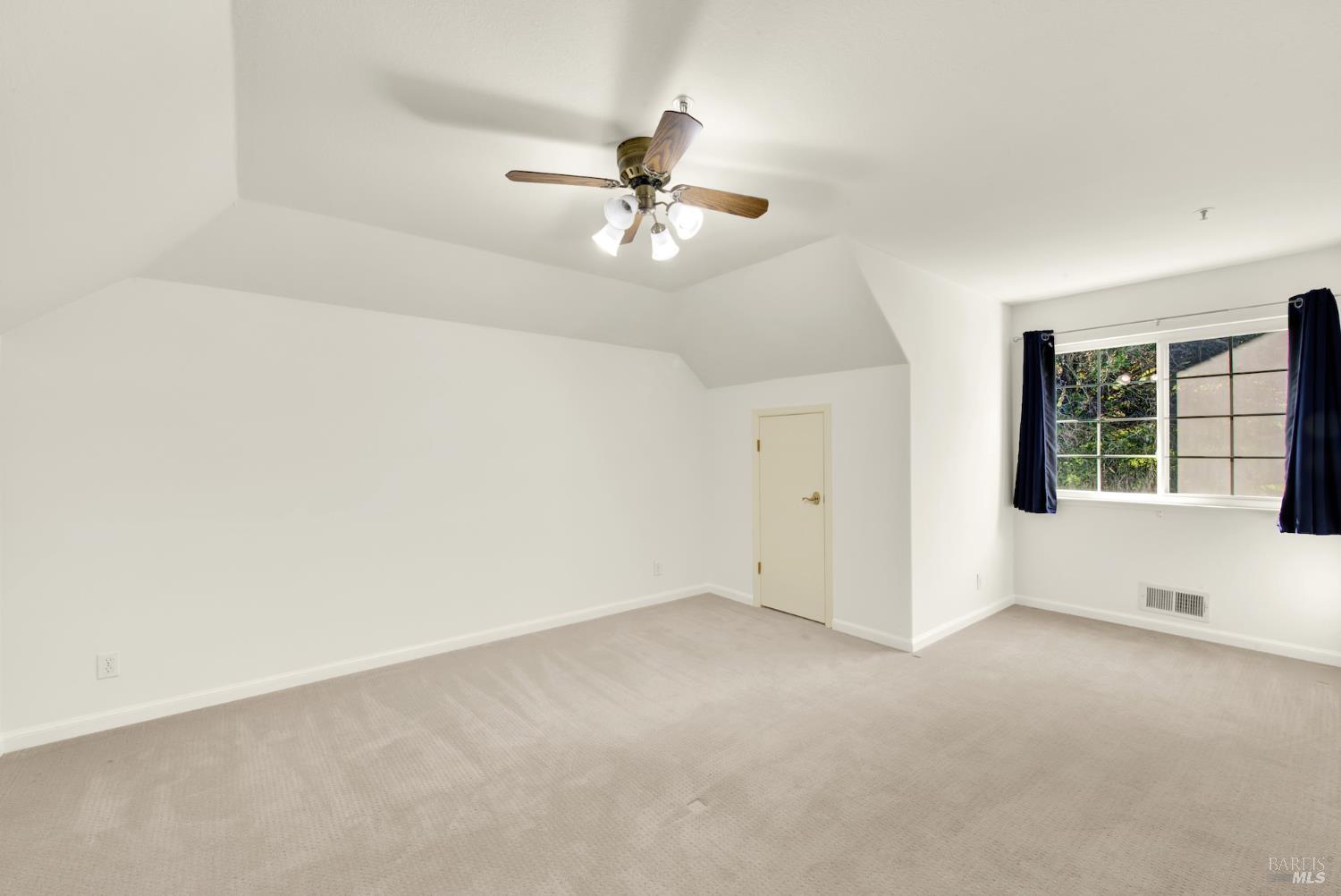 Detail Gallery Image 66 of 85 For 26 Clement Ct, Napa,  CA 94558 - 3 Beds | 2/1 Baths