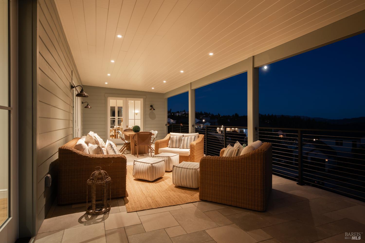 Detail Gallery Image 23 of 49 For 3788 Palazzo Ct, Santa Rosa,  CA 95404 - 4 Beds | 2/1 Baths