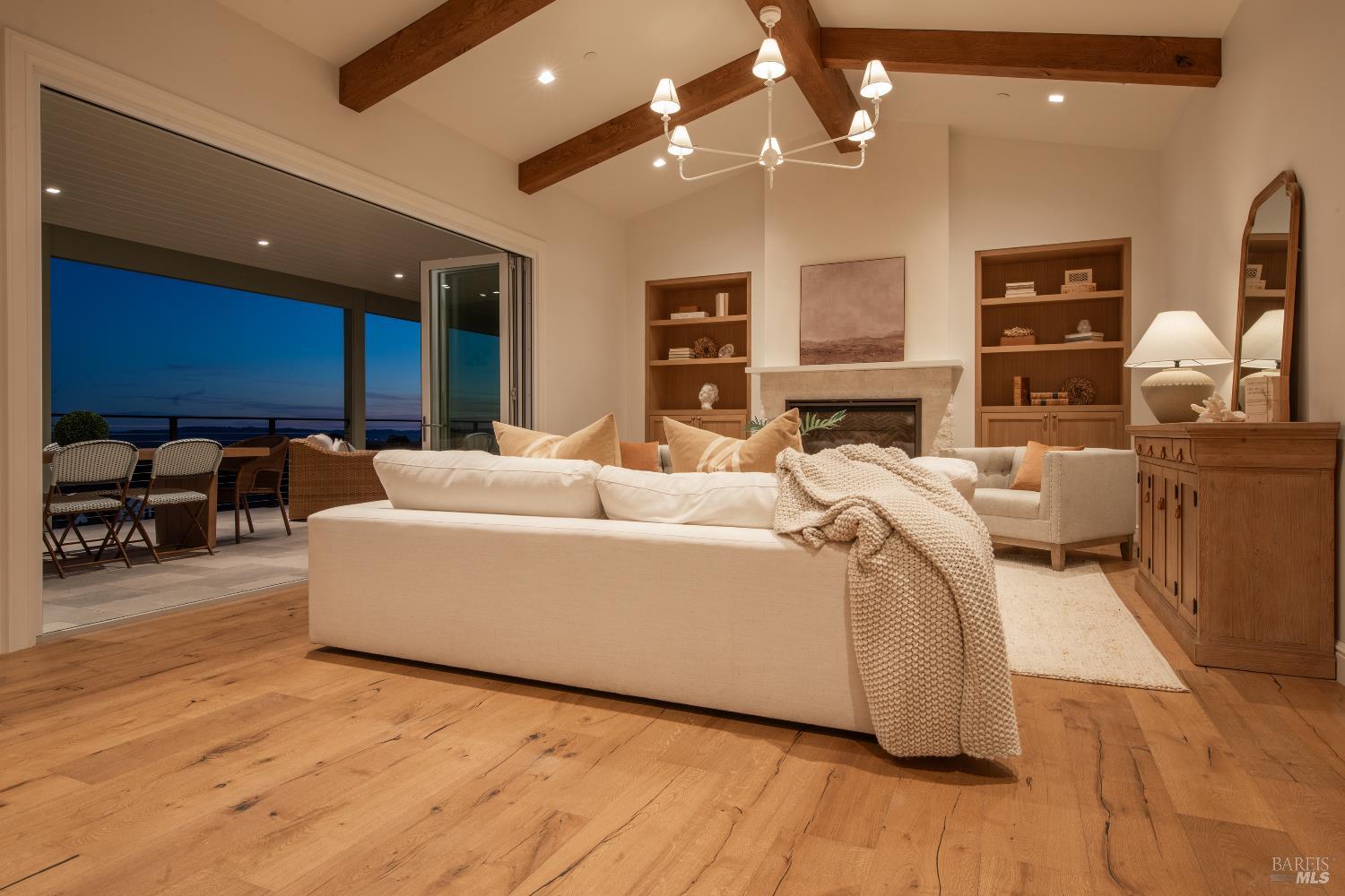 Detail Gallery Image 25 of 49 For 3788 Palazzo Ct, Santa Rosa,  CA 95404 - 4 Beds | 2/1 Baths