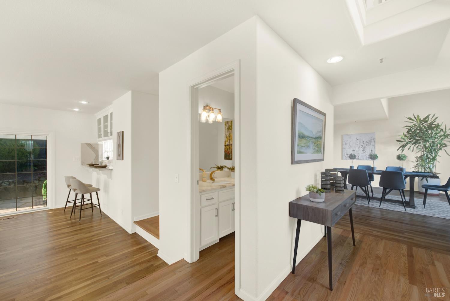 Detail Gallery Image 45 of 85 For 26 Clement Ct, Napa,  CA 94558 - 3 Beds | 2/1 Baths