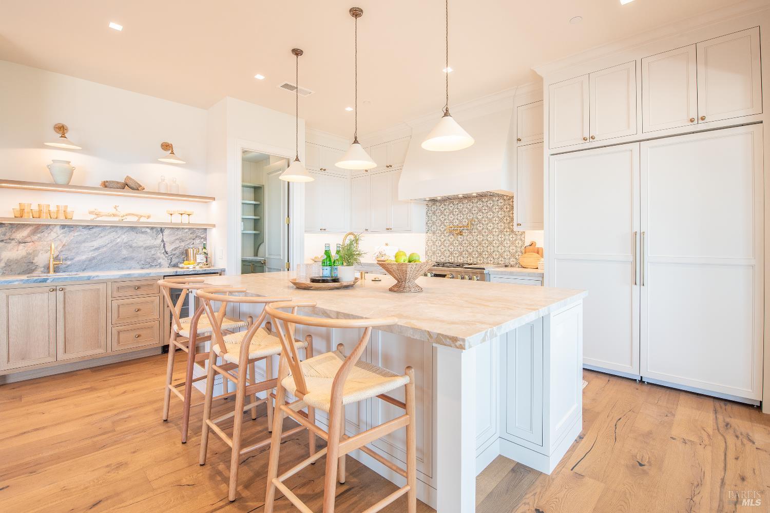 Detail Gallery Image 14 of 49 For 3788 Palazzo Ct, Santa Rosa,  CA 95404 - 4 Beds | 2/1 Baths