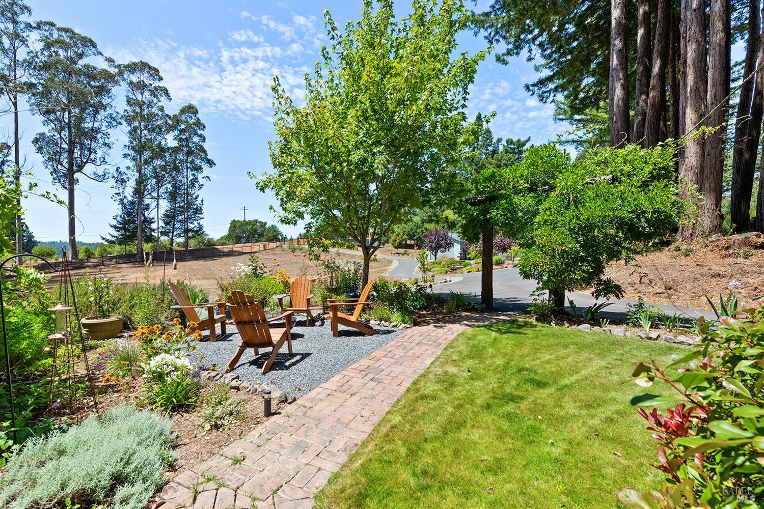 Detail Gallery Image 69 of 89 For 12675 Fiori Ln, Sebastopol,  CA 95472 - 4 Beds | 3/1 Baths