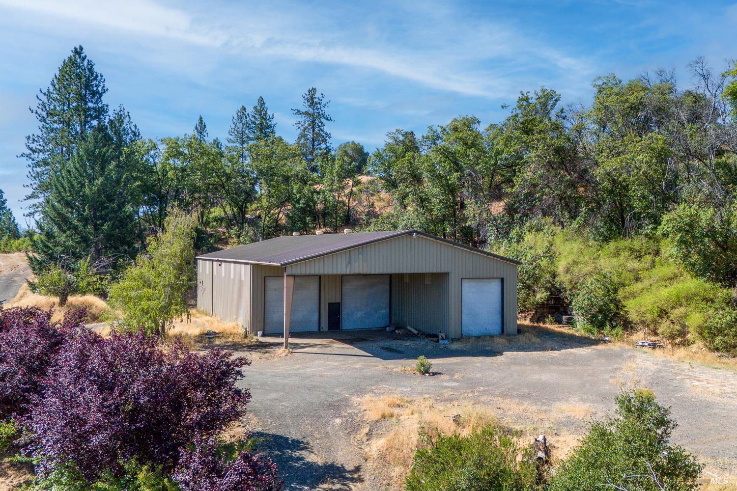Detail Gallery Image 13 of 27 For 12400 Tomki Rd, Redwood Valley,  CA 95470 - – Beds | – Baths