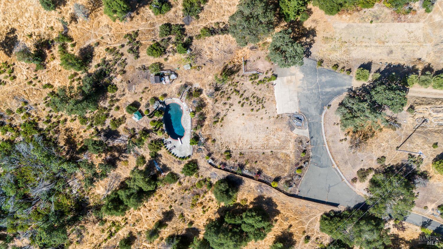 Detail Gallery Image 4 of 27 For 12400 Tomki Rd, Redwood Valley,  CA 95470 - – Beds | – Baths