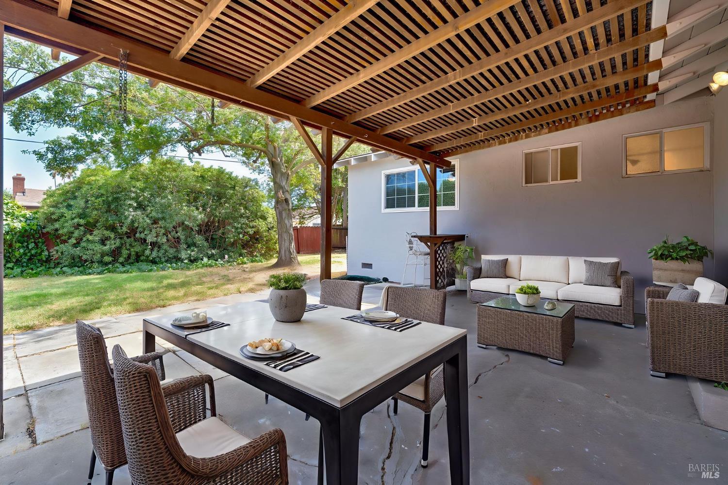 Detail Gallery Image 34 of 40 For 85 Tahoe Dr, Rio Vista,  CA 94571 - 3 Beds | 1/1 Baths