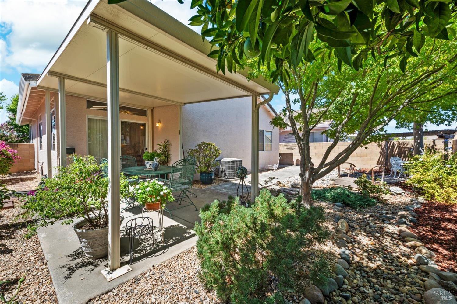 Detail Gallery Image 33 of 45 For 348 Trellis Ln, Vacaville,  CA 95687 - 2 Beds | 2 Baths