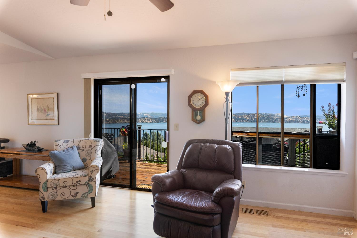 Detail Gallery Image 5 of 41 For 8640 Harbor View Dr, Kelseyville,  CA 95451 - 3 Beds | 2 Baths