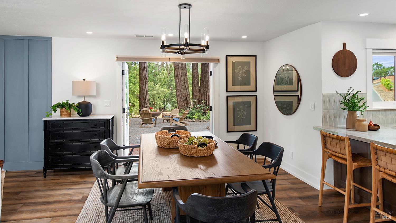 Detail Gallery Image 23 of 89 For 12675 Fiori Ln, Sebastopol,  CA 95472 - 4 Beds | 3/1 Baths