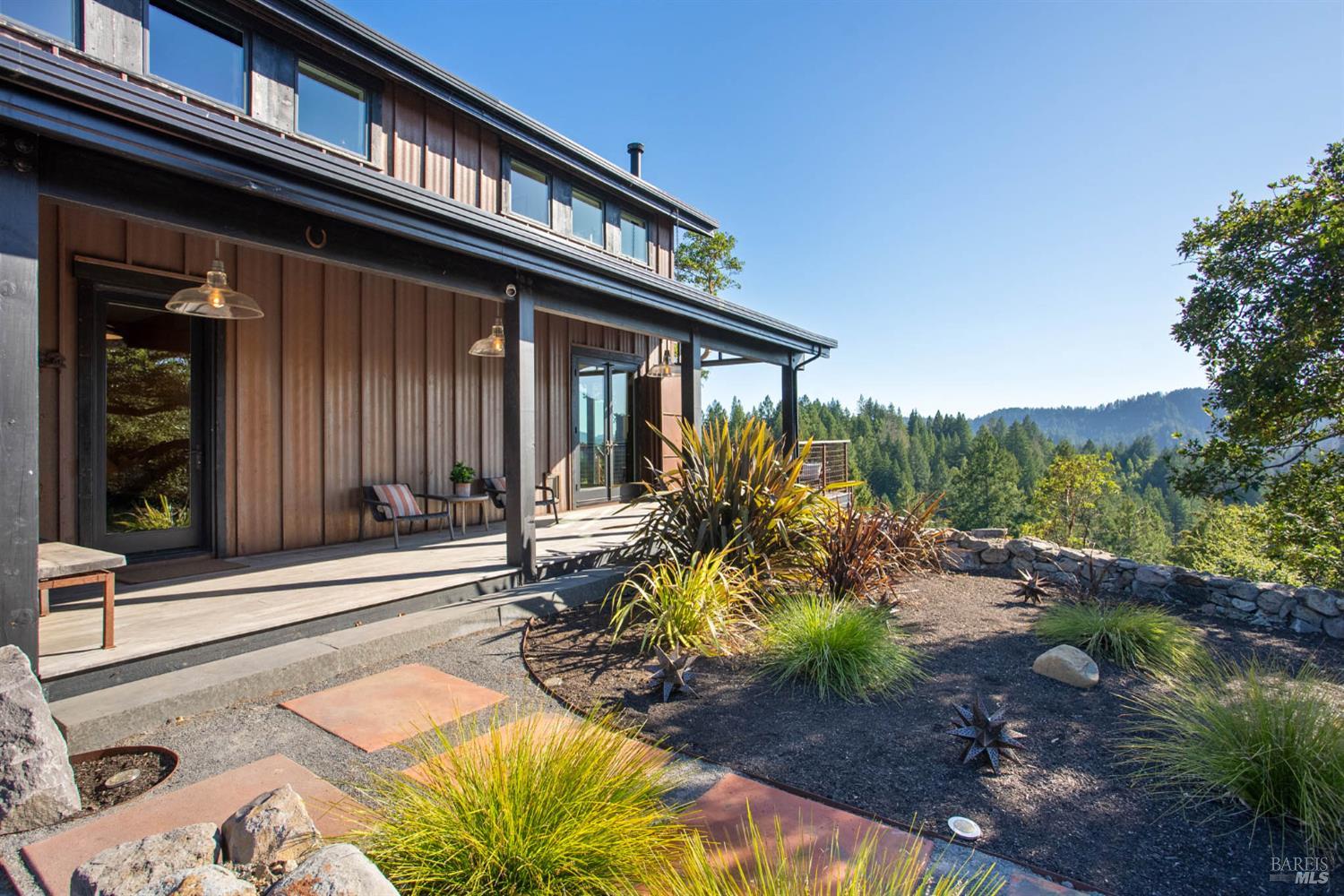 Detail Gallery Image 2 of 55 For 18200 Sweetwater Springs Rd, Guerneville,  CA 95446 - 3 Beds | 3 Baths