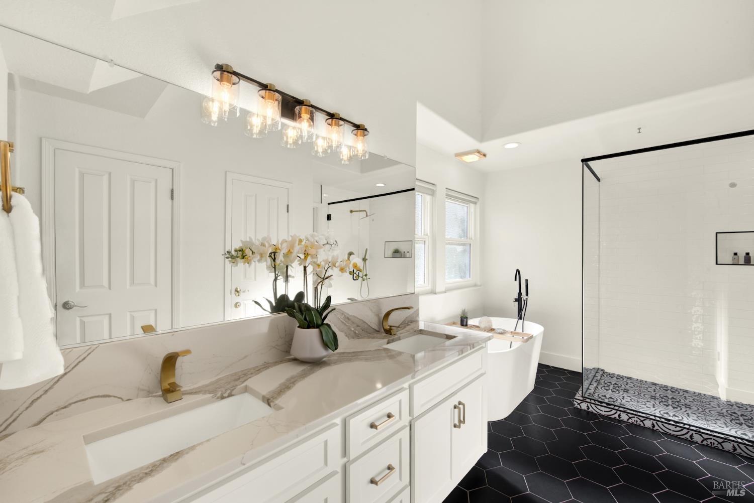 Detail Gallery Image 51 of 85 For 26 Clement Ct, Napa,  CA 94558 - 3 Beds | 2/1 Baths