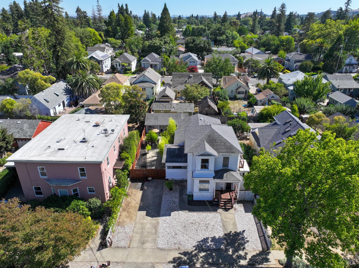Detail Gallery Image 52 of 74 For 1545 Oak St, Napa,  CA 94559 - 2 Beds | 2 Baths