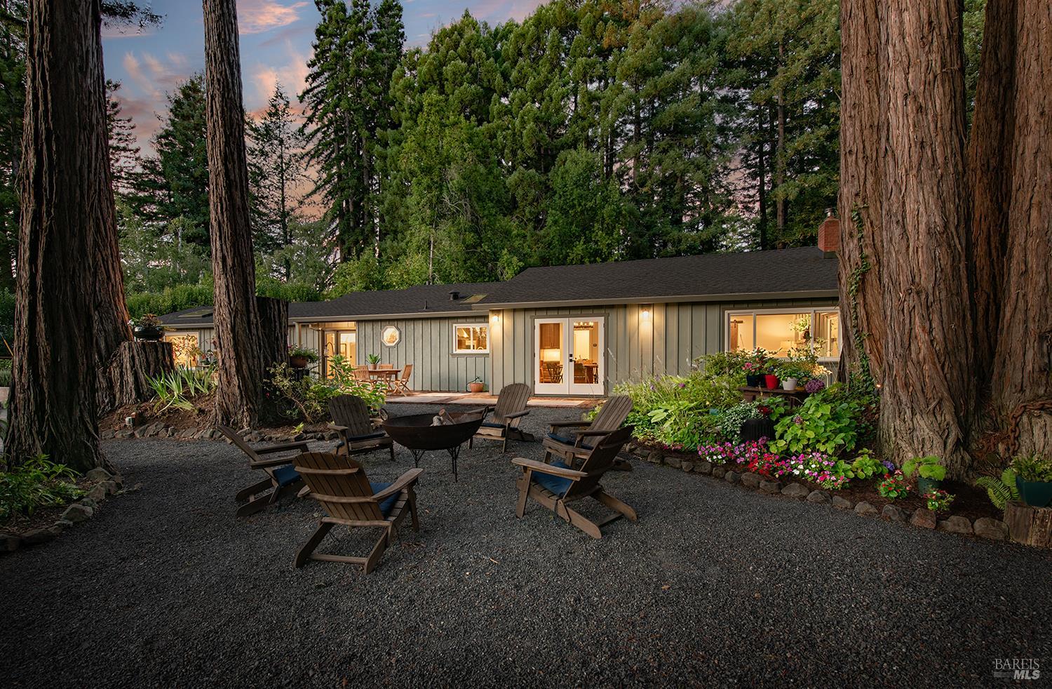 Detail Gallery Image 84 of 89 For 12675 Fiori Ln, Sebastopol,  CA 95472 - 4 Beds | 3/1 Baths