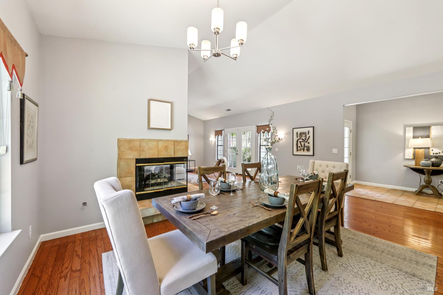 Detail Gallery Image 14 of 37 For 709 Amherst Cir, Sonoma,  CA 95476 - 3 Beds | 2 Baths