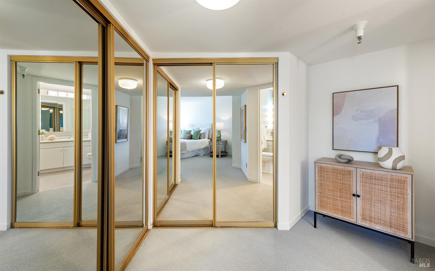 Detail Gallery Image 14 of 31 For 100 Thorndale Dr #410,  San Rafael,  CA 94903 - 2 Beds | 2 Baths
