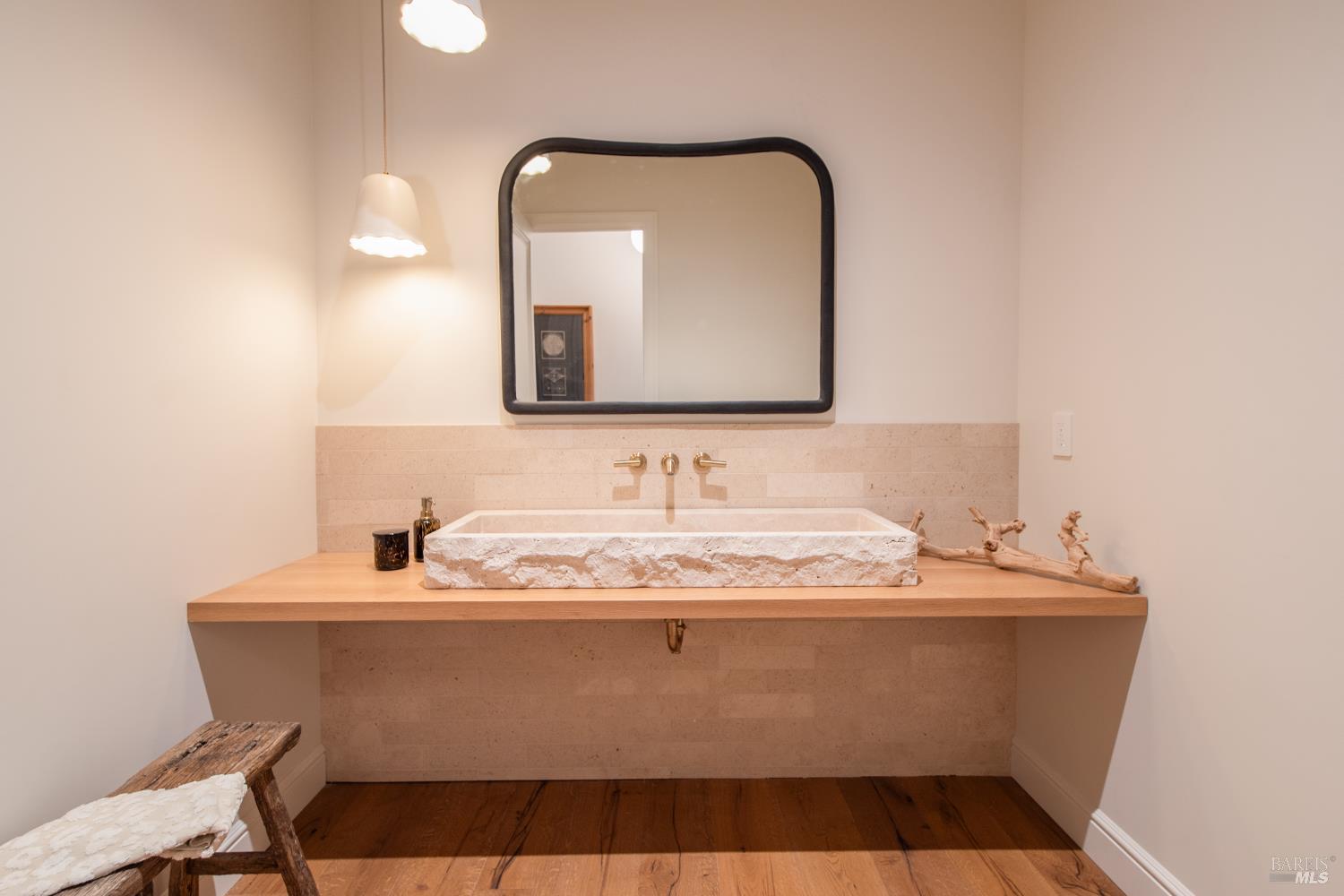 Detail Gallery Image 10 of 49 For 3788 Palazzo Ct, Santa Rosa,  CA 95404 - 4 Beds | 2/1 Baths