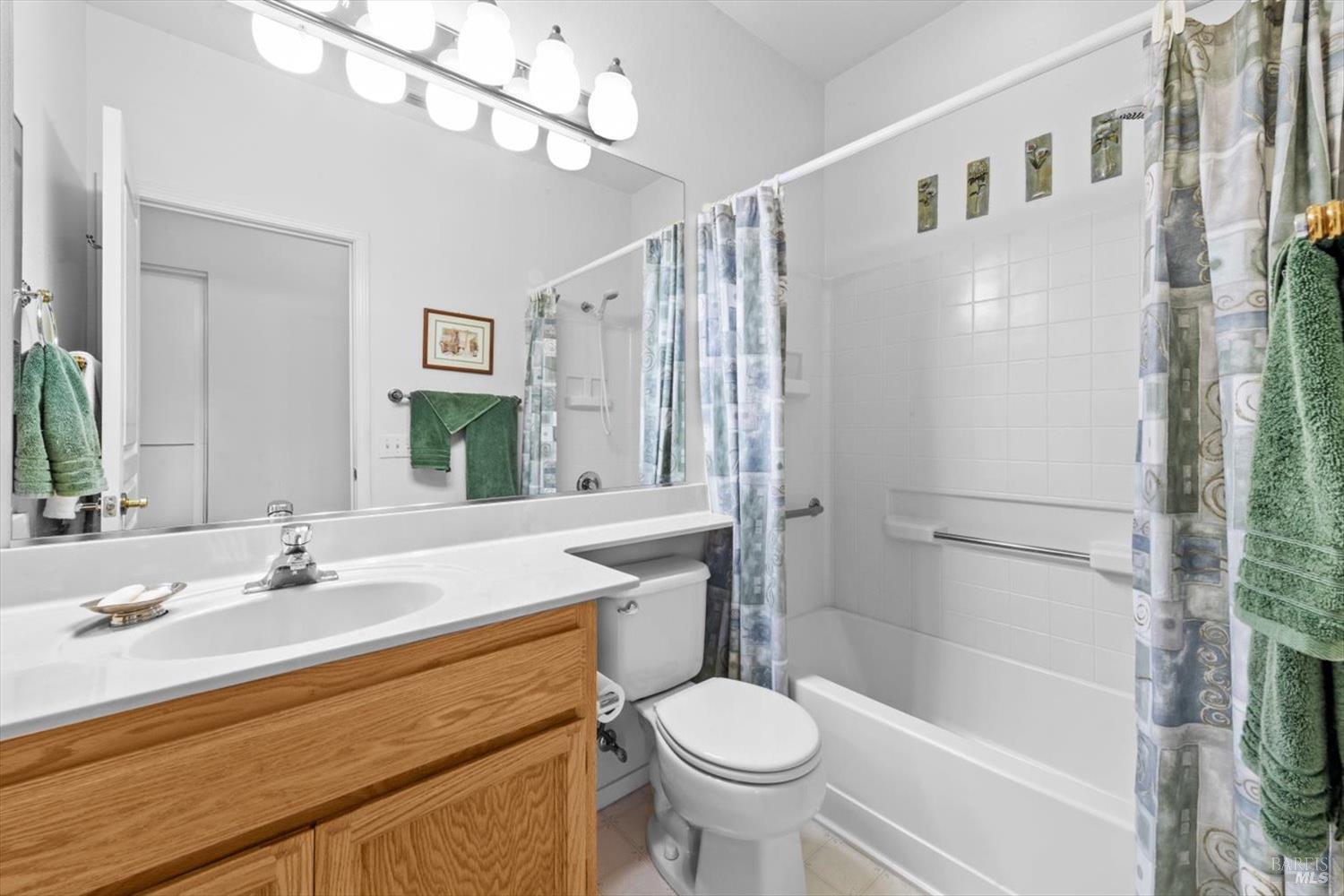 Detail Gallery Image 31 of 45 For 348 Trellis Ln, Vacaville,  CA 95687 - 2 Beds | 2 Baths