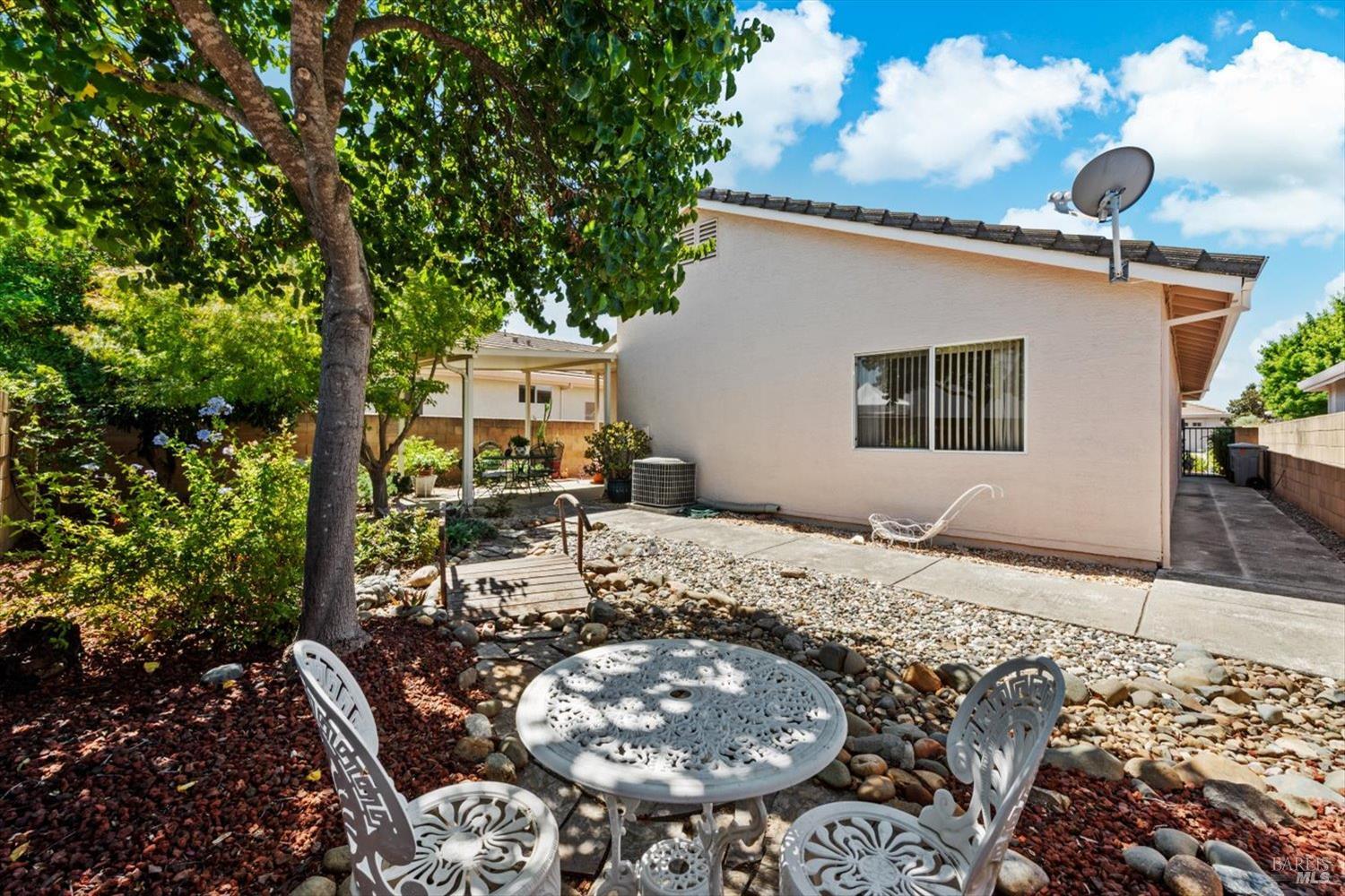 Detail Gallery Image 41 of 45 For 348 Trellis Ln, Vacaville,  CA 95687 - 2 Beds | 2 Baths