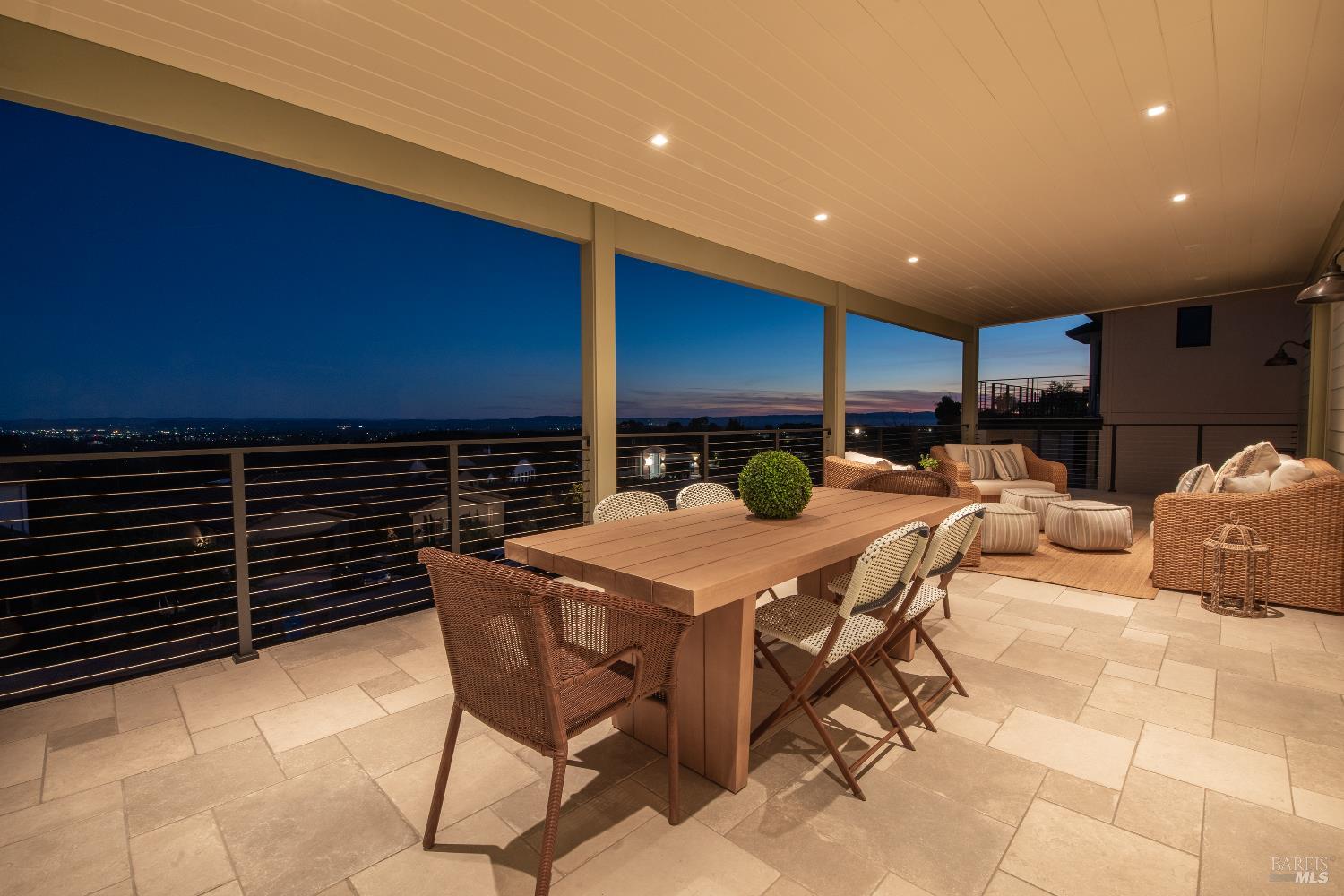 Detail Gallery Image 24 of 49 For 3788 Palazzo Ct, Santa Rosa,  CA 95404 - 4 Beds | 2/1 Baths