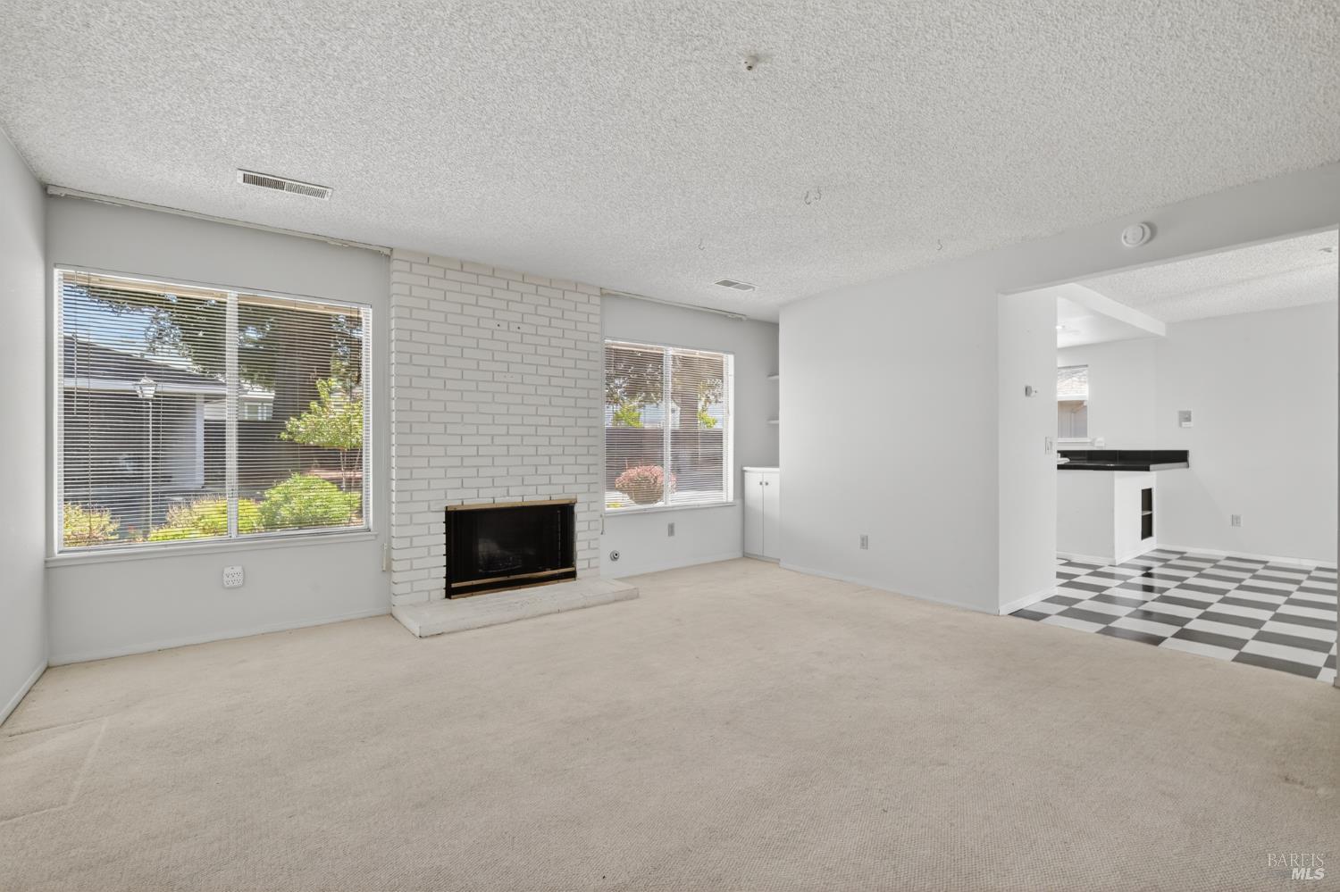 Detail Gallery Image 16 of 39 For 46 Aspen Meadows Cir, Santa Rosa,  CA 95409 - 1 Beds | 1 Baths