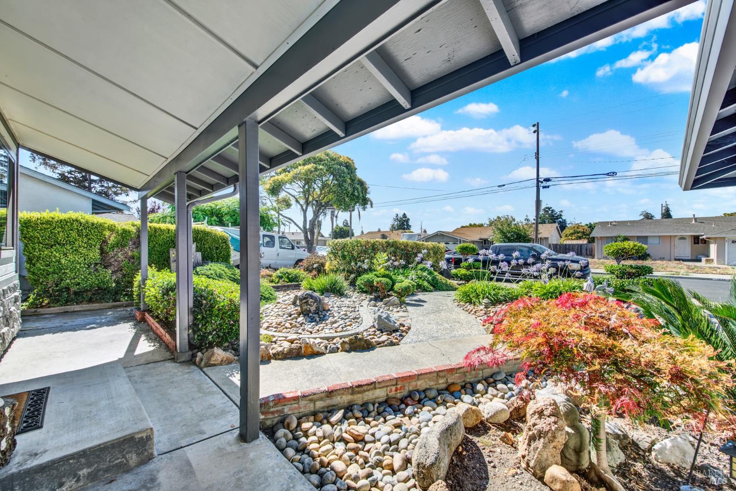Detail Gallery Image 11 of 85 For 1835 Egret Ln, Hayward,  CA 94545 - 3 Beds | 2 Baths