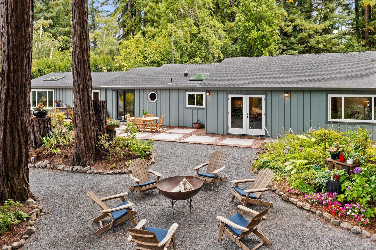 Detail Gallery Image 54 of 89 For 12675 Fiori Ln, Sebastopol,  CA 95472 - 4 Beds | 3/1 Baths