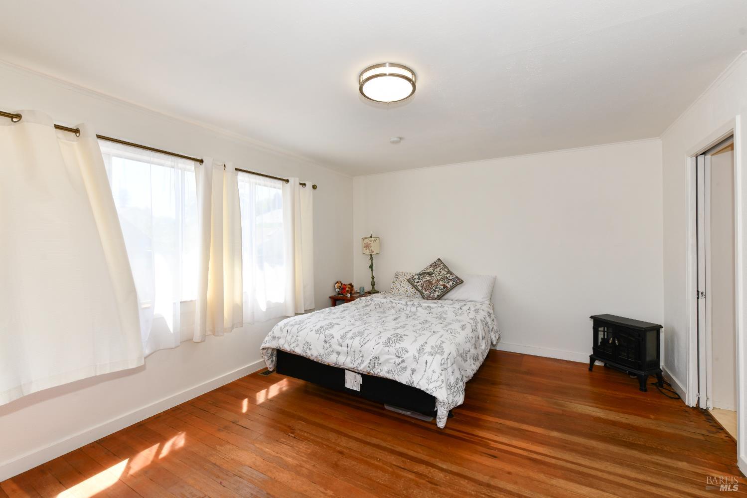 Detail Gallery Image 46 of 74 For 1545 Oak St, Napa,  CA 94559 - 2 Beds | 2 Baths
