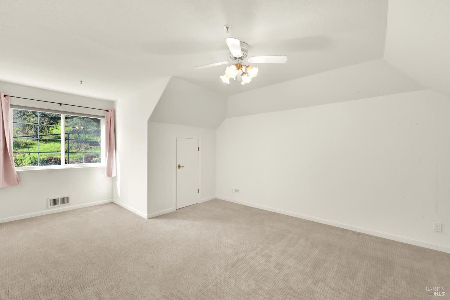 Detail Gallery Image 77 of 85 For 26 Clement Ct, Napa,  CA 94558 - 3 Beds | 2/1 Baths