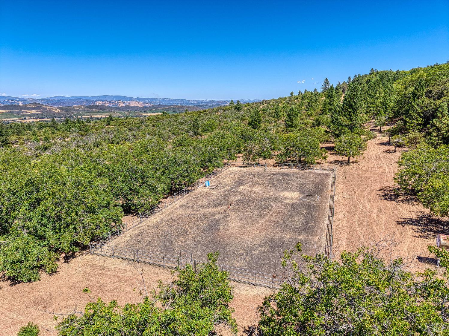 Detail Gallery Image 59 of 71 For 8700 Red Hills Rd, Kelseyville,  CA 95451 - 5 Beds | 3 Baths