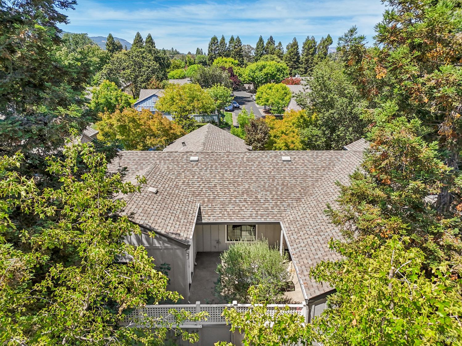 Detail Gallery Image 34 of 37 For 709 Amherst Cir, Sonoma,  CA 95476 - 3 Beds | 2 Baths