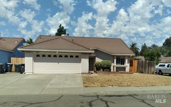 Detail Gallery Image 1 of 28 For 221 Sunhaven Dr, Fairfield,  CA 94533 - 3 Beds | 2 Baths