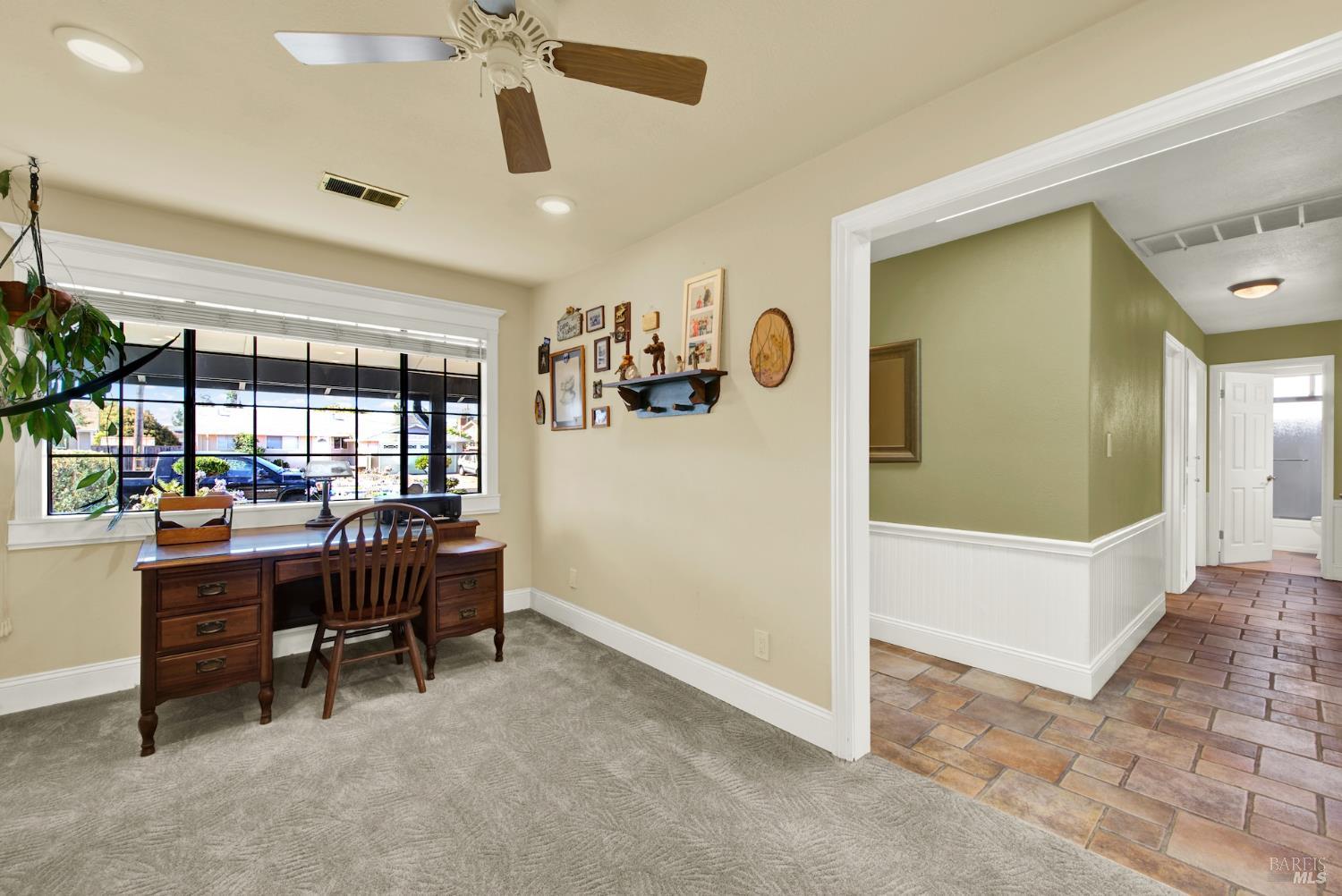 Detail Gallery Image 15 of 85 For 1835 Egret Ln, Hayward,  CA 94545 - 3 Beds | 2 Baths