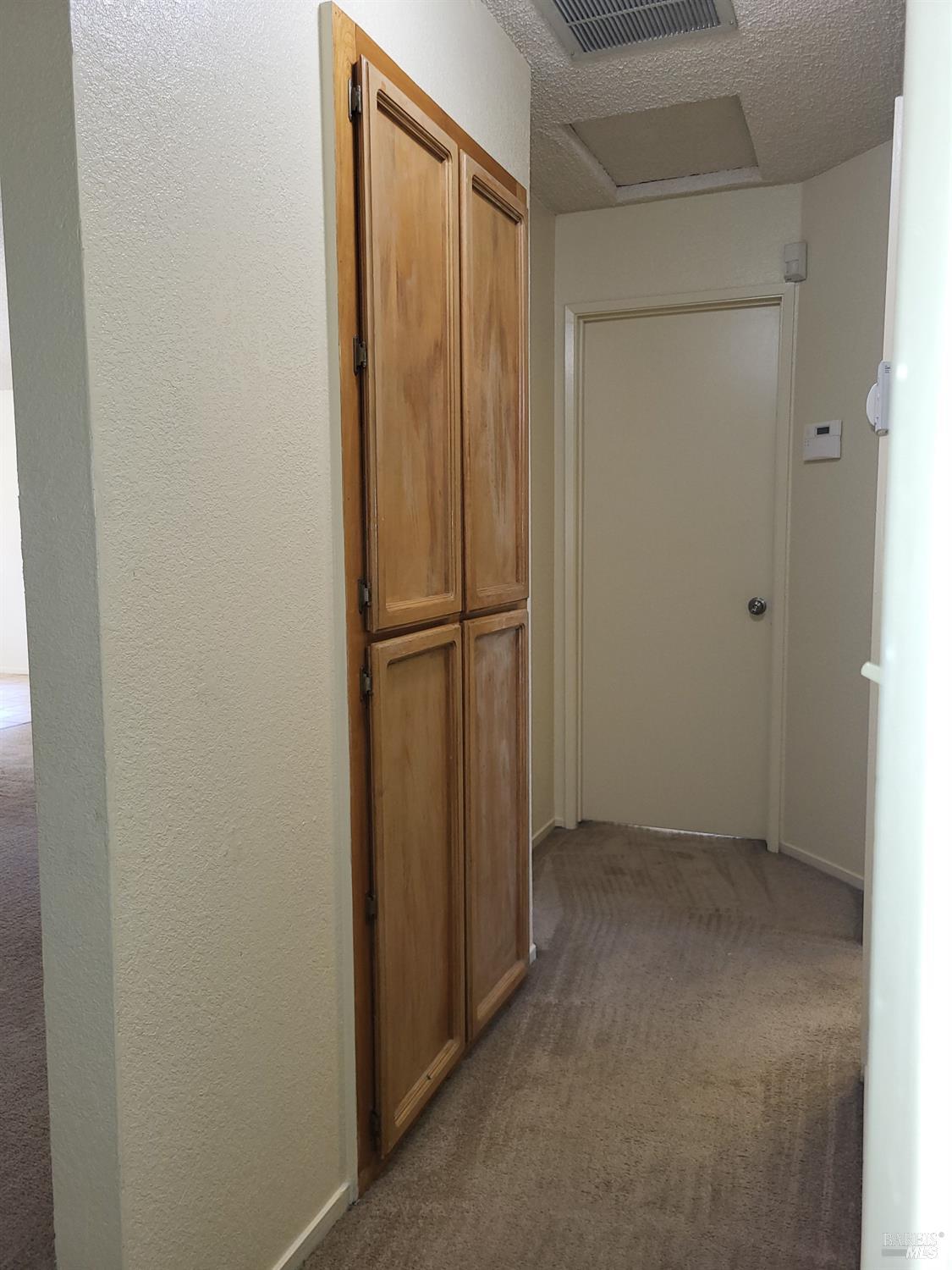 Detail Gallery Image 13 of 28 For 221 Sunhaven Dr, Fairfield,  CA 94533 - 3 Beds | 2 Baths