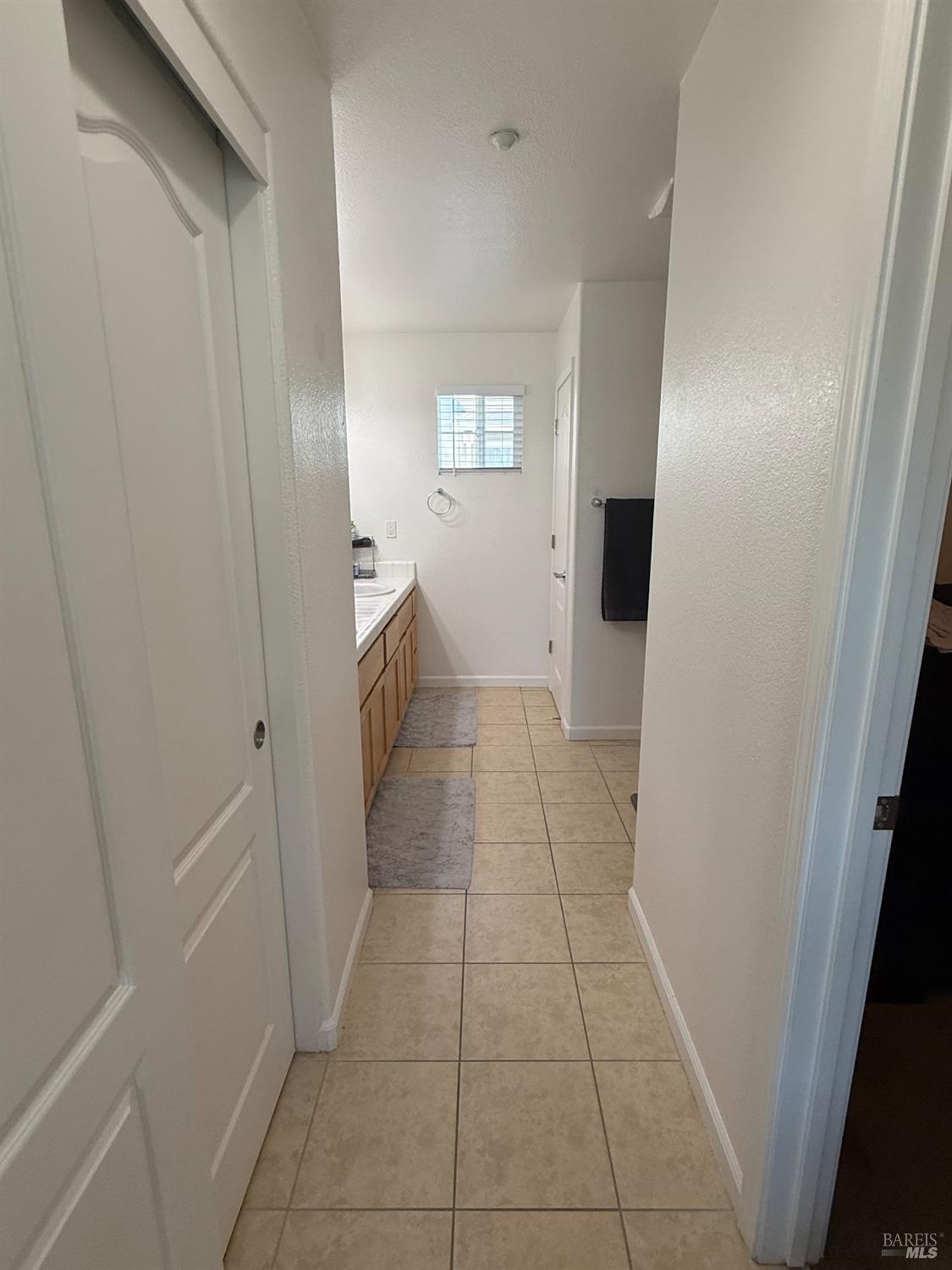 Detail Gallery Image 25 of 28 For 36 Corvina Way, American Canyon,  CA 94503 - 3 Beds | 2/1 Baths