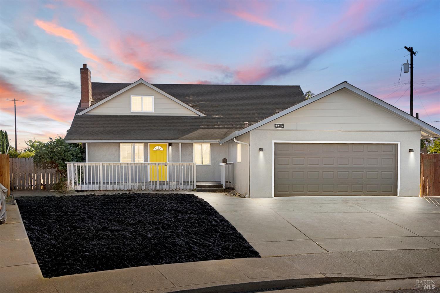 Detail Gallery Image 1 of 22 For 2213 Santa Fe Ct, Fairfield,  CA 94533 - 4 Beds | 2 Baths