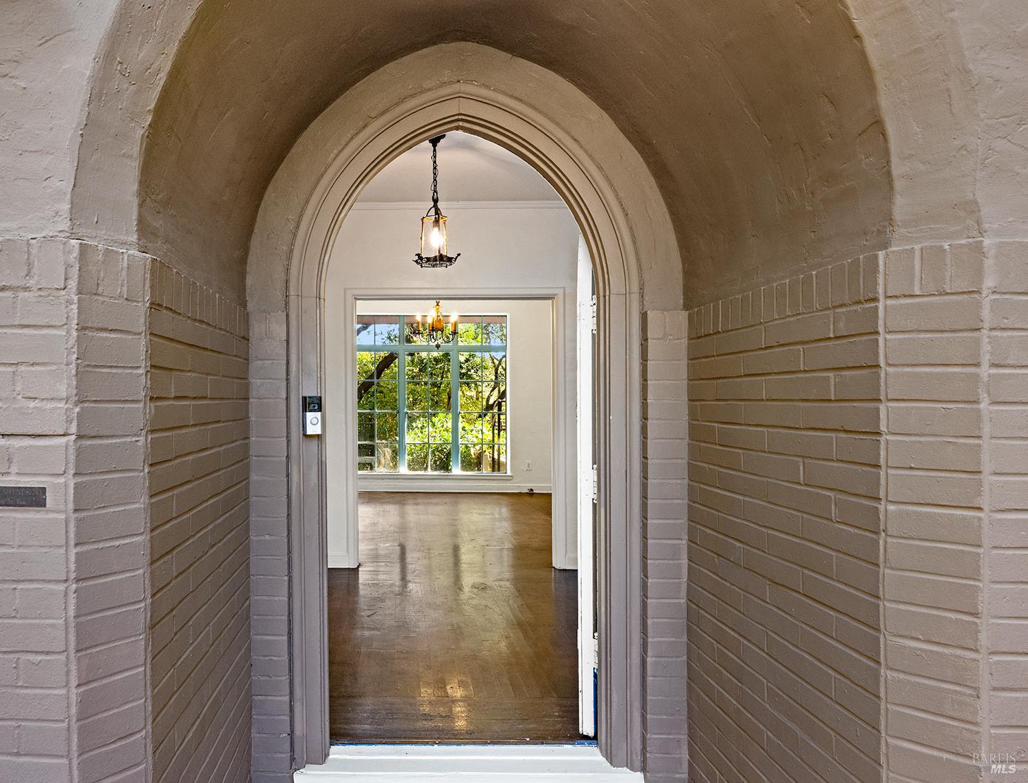Detail Gallery Image 2 of 55 For 650 S Fitch Mountain Rd, Healdsburg,  CA 95448 - 3 Beds | 3 Baths