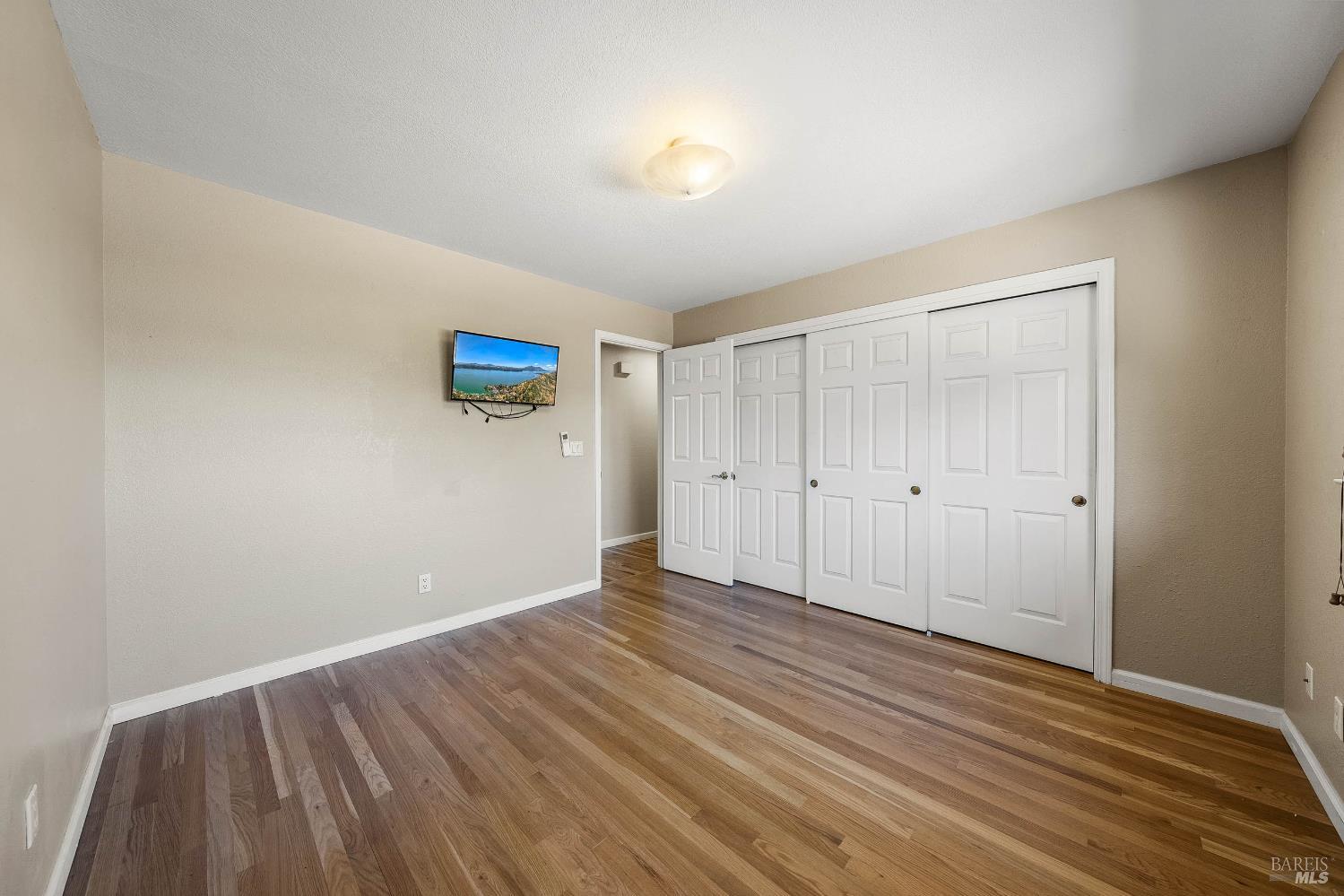 Detail Gallery Image 20 of 71 For 8700 Red Hills Rd, Kelseyville,  CA 95451 - 5 Beds | 3 Baths