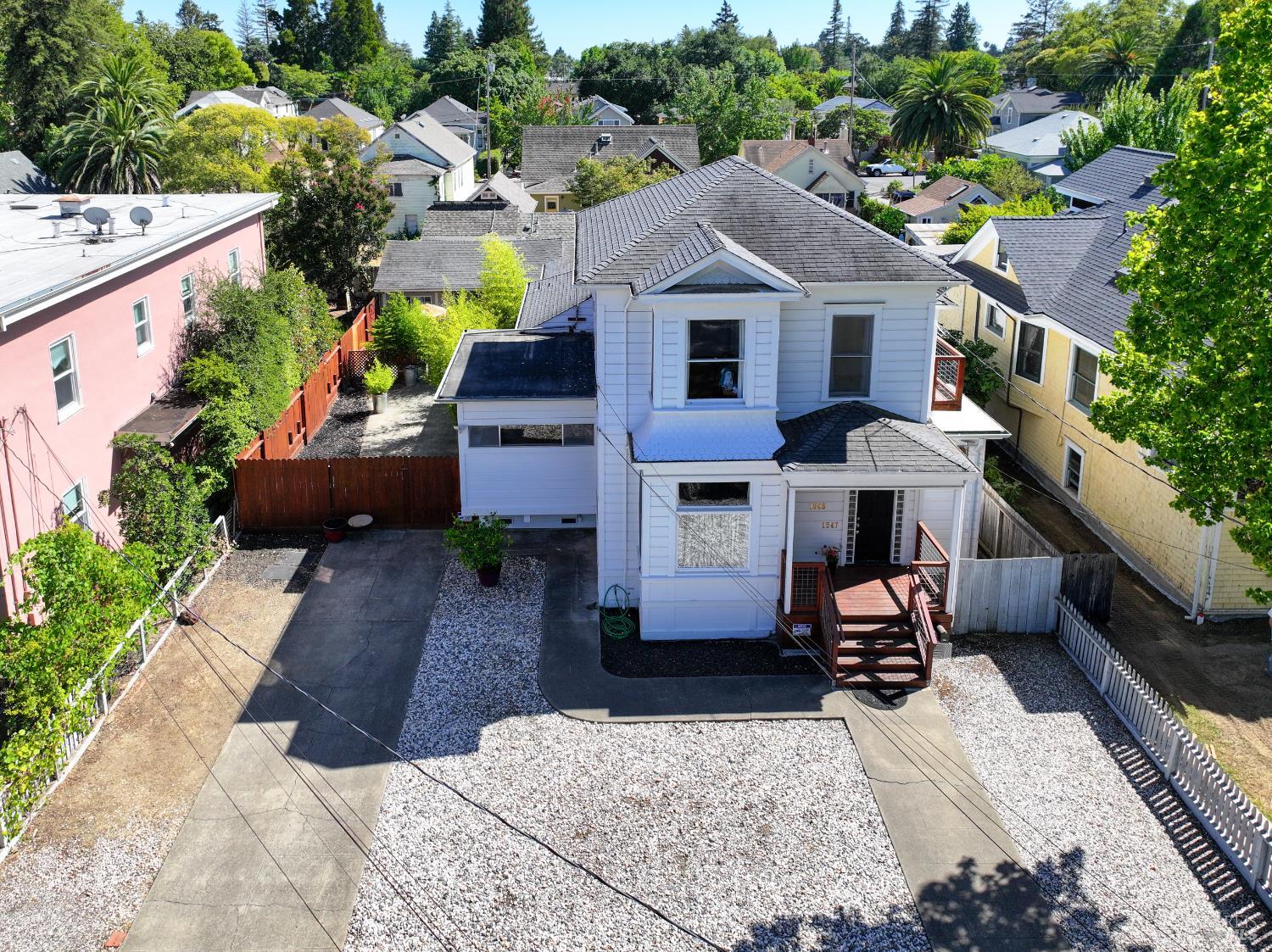 Detail Gallery Image 70 of 74 For 1545 Oak St, Napa,  CA 94559 - 2 Beds | 2 Baths