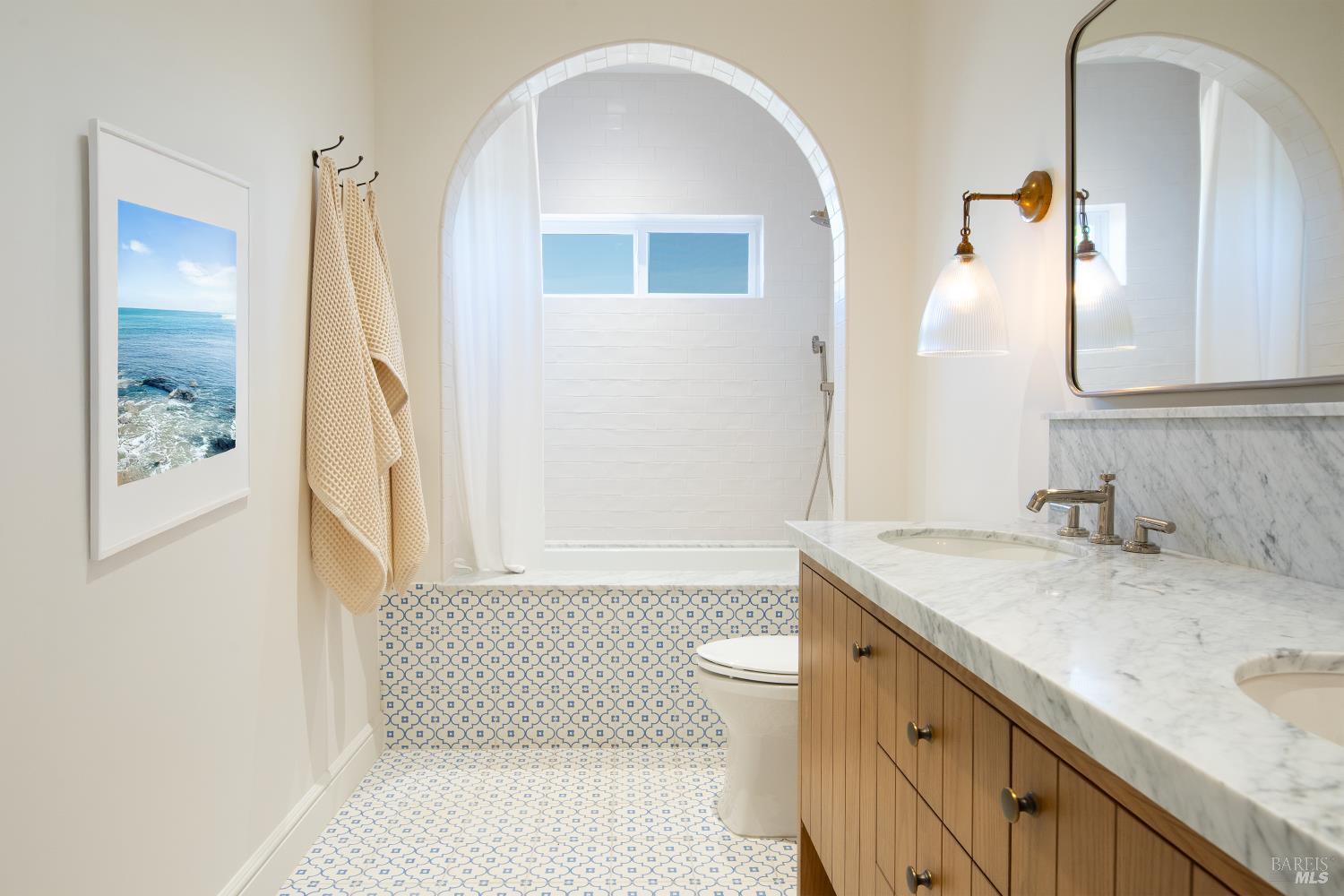 Detail Gallery Image 38 of 49 For 3788 Palazzo Ct, Santa Rosa,  CA 95404 - 4 Beds | 2/1 Baths