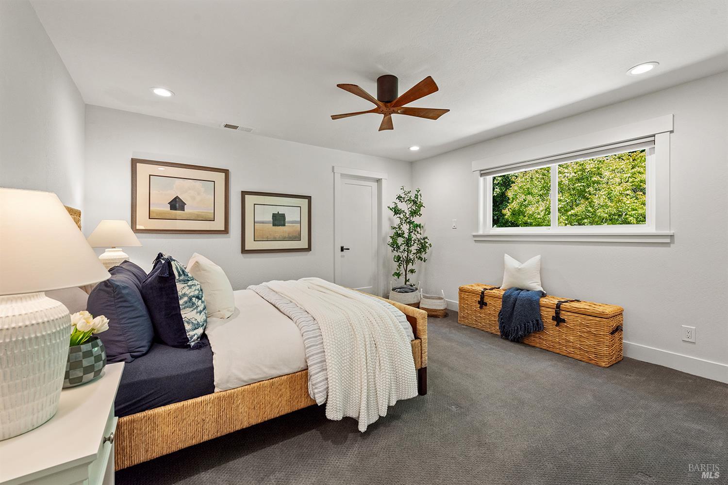 Detail Gallery Image 36 of 89 For 12675 Fiori Ln, Sebastopol,  CA 95472 - 4 Beds | 3/1 Baths