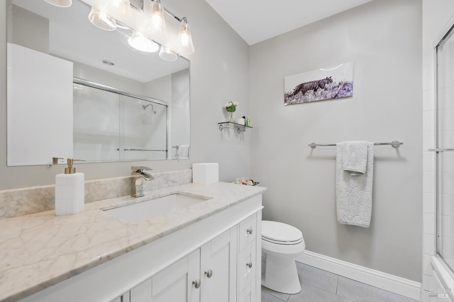 Detail Gallery Image 25 of 33 For 38 San Ramon Way, Novato,  CA 94945 - 3 Beds | 2 Baths