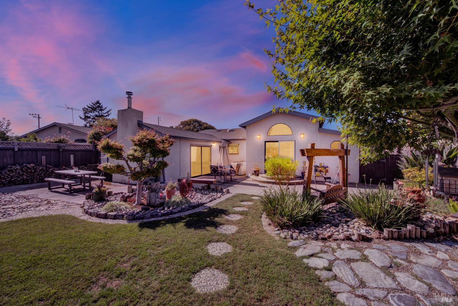Detail Gallery Image 85 of 85 For 1835 Egret Ln, Hayward,  CA 94545 - 3 Beds | 2 Baths